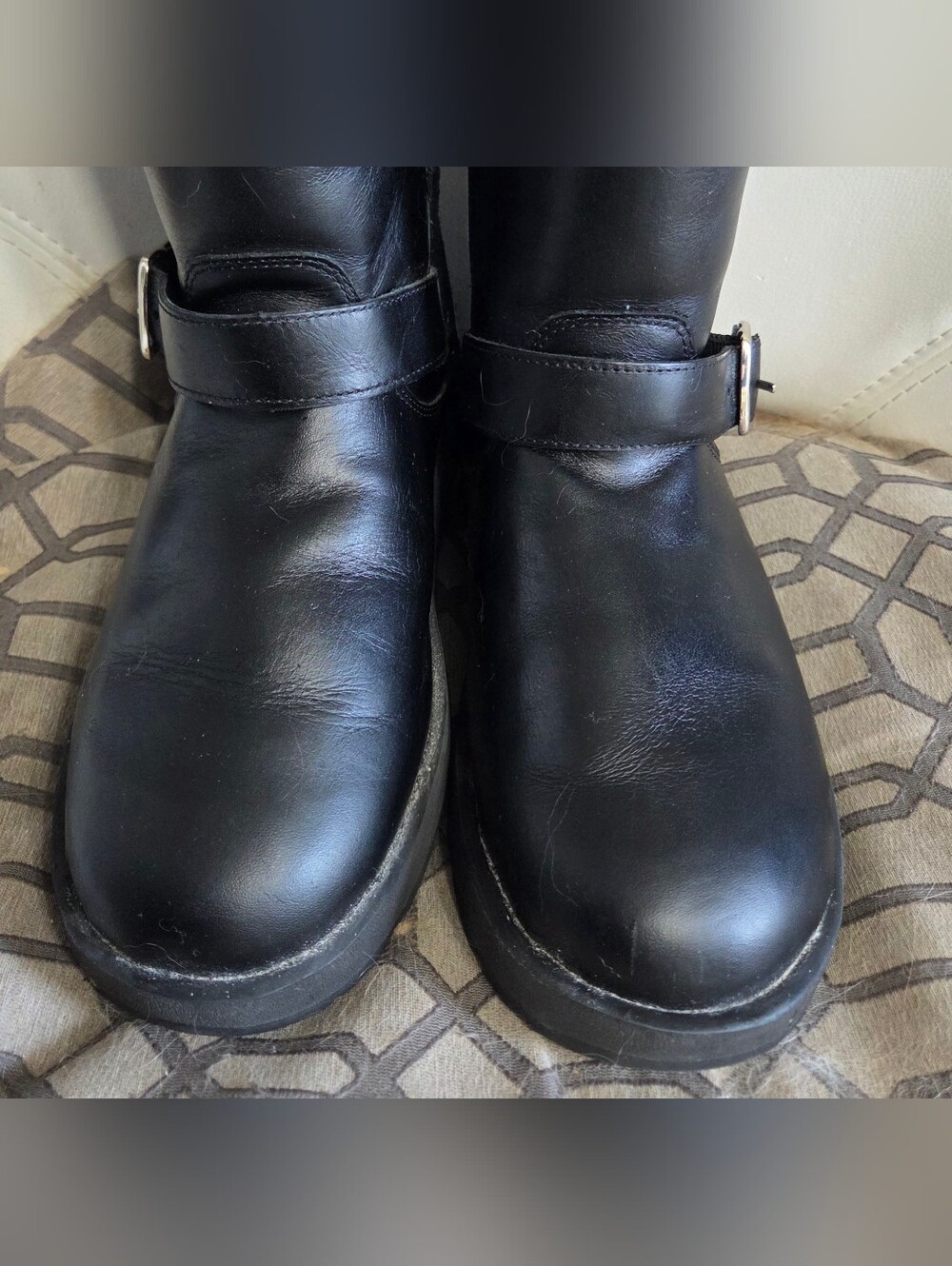 UGG Breida Boots Arctic Grip Size 8 - Picture 4 of 11
